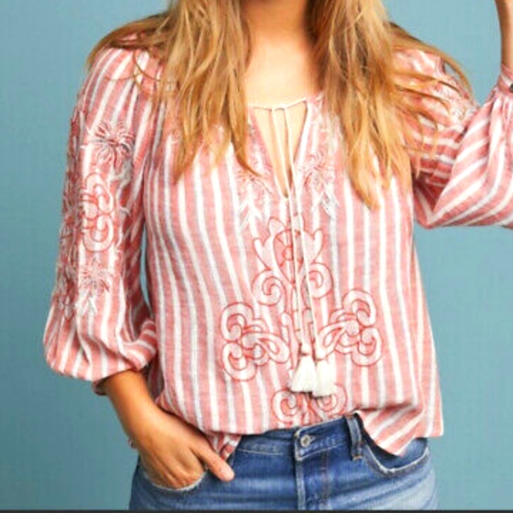 AKEMI + KIN Audria Linen Blend Peasant Top M